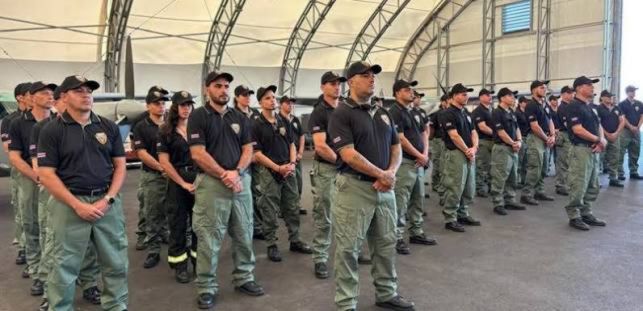 Costa Rica envía bomberos forestales en apoyo a las labores de extinción por incendios forestales en Canadá